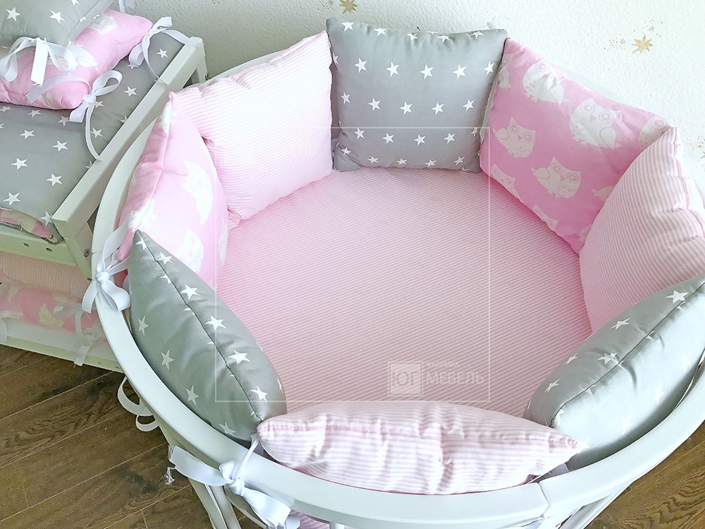 Комплект в кроватку дизайнерский Серо-розовый